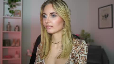 Snapshot of catecrago_ chatting on 21, 2, 2025 catecrago online show from 21, 2, 2025