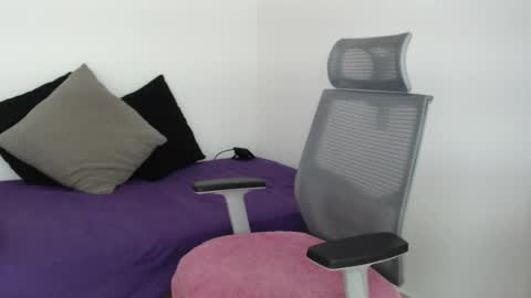 katerine online show from 14, 2, 2026