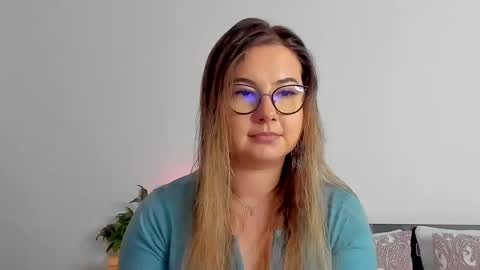 Kat online show from 10, 2, 2025