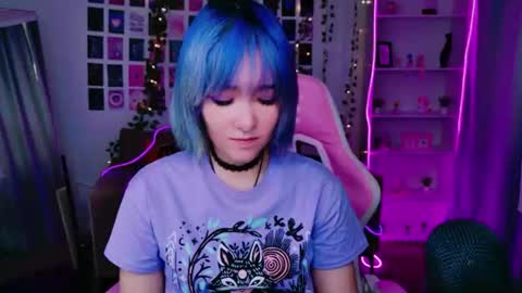 Snapshot of catharinejones chatting on 13, 7, 2026 KettieHi My name is Katie I love drawing and I can play the guitar. And love dancing online show from 13, 7, 2026