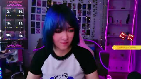 Snapshot of catharinejones chatting on 26, 7, 2026 KettieHi My name is Katie I love drawing and I can play the guitar. And love dancing online show from 26, 7, 2026