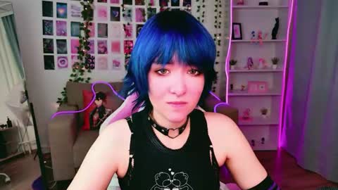 Snapshot of catharinejones chatting on 6, 8, 2026 KettieHi My name is Katie I love drawing and I can play the guitar. And love dancing online show from 6, 8, 2026