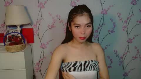 catherine_365 online show from 3, 10, 2025