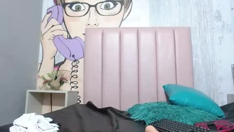 catherinehot707rs online show from 5, 1, 2025