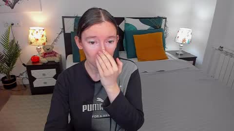 Snapshot of catherinewalls chatting on 10, 12, 2024 Catrin online show from 10, 12, 2024