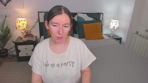 Snapshot of catherinewalls chatting on 24, 12, 2024 Catrin online show from 24, 12, 2024