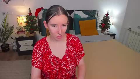 Snapshot of catherinewalls chatting on 3, 1, 2025 Catrin online show from 3, 1, 2025