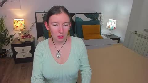 Snapshot of catherinewalls chatting on 23, 2, 2025 Catrin online show from 23, 2, 2025