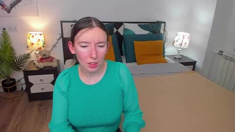 Snapshot of catherinewalls chatting on 2, 3, 2025 Catrin online show from 2, 3, 2025