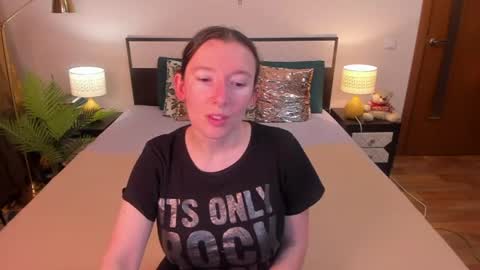Catrin online show from 7, 7, 2026