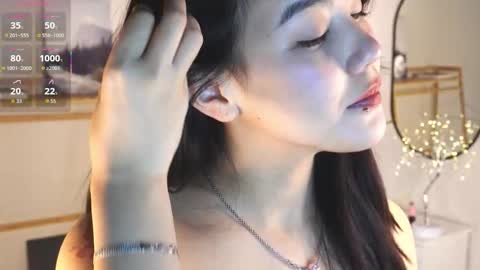 Lee online show from 15, 12, 2025