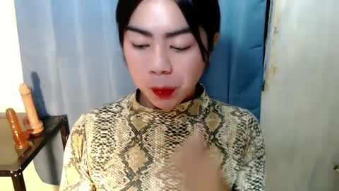 Snapshot of cathy_ho chatting on 19, 1, 2025 cathy_ho online show from 19, 1, 2025