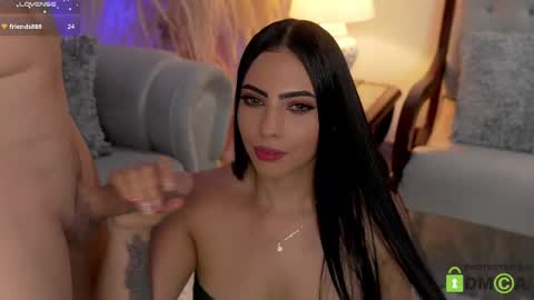 IG soycatrinaoficial online show from 15, 9, 2025