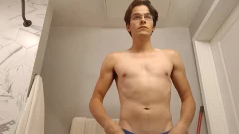 Snapshot of cats_summer chatting on 25, 11, 2025 cats_summer online show from 25, 11, 2025