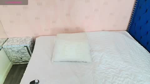 Snapshot of cattaleeyaa chatting on 22, 12, 2024 CATALEYA online show from 22, 12, 2024