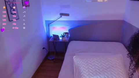 Snapshot of cattaleeyaa chatting on 15, 1, 2025 CATALEYA online show from 15, 1, 2025