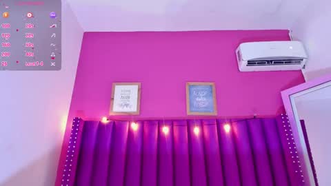 Snapshot of cattaleeyaa chatting on 14, 9, 2025 CATALEYA online show from 14, 9, 2025