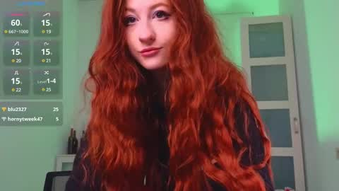 Snapshot of caty_cuddly chatting on 7, 3, 2025 caty_cuddly online show from 7, 3, 2025