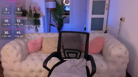 Snapshot of caty_cuddly chatting on 17, 9, 2025 caty_cuddly online show from 17, 9, 2025