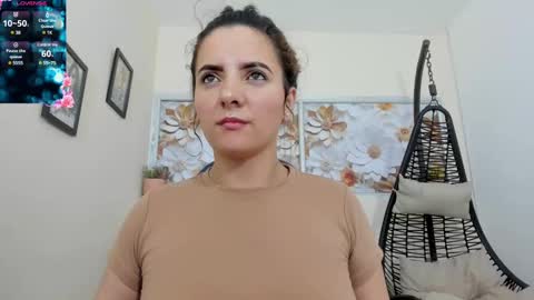 Snapshot of caty_sex4u chatting on 6, 3, 2025 caty online show from 6, 3, 2025