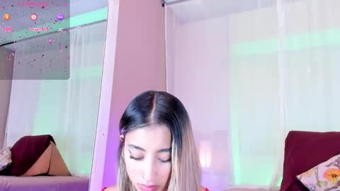 cayetanamiles online show from 8, 11, 2025