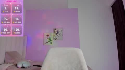 Snapshot of caylin_jordan chatting on 9, 10, 2025 Cay online show from 9, 10, 2025