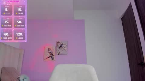 Snapshot of caylin_jordan chatting on 10, 10, 2025 Cay online show from 10, 10, 2025