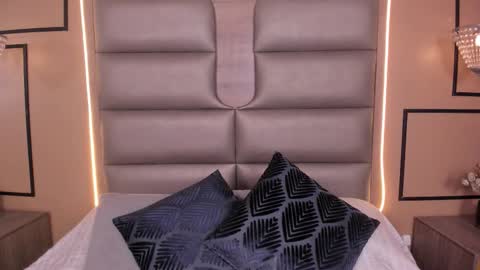 caylincollins online show from 3, 12, 2025