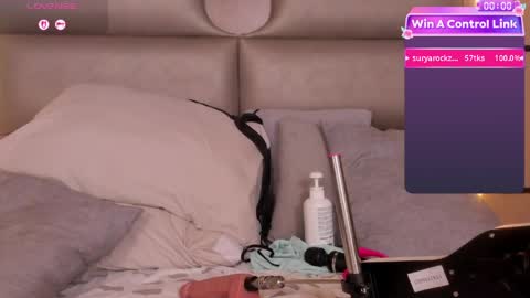 caylincollins online show from 11, 4, 2026