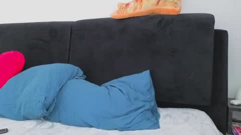 Folow my instagram cuteback7272 and onlyfans cbhotblonde1 online show from 19, 10, 2025