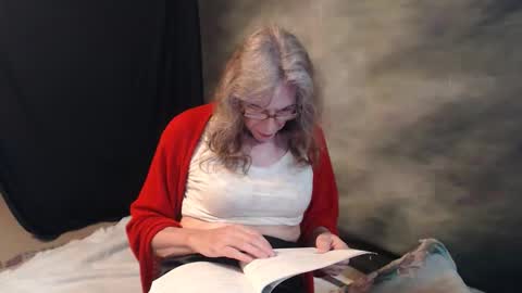 Snapshot of cdsextoy1 chatting on 13, 5, 2026 Jackie online show from 13, 5, 2026