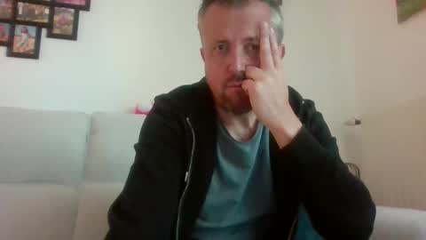 Snapshot of cebcool chatting on 8, 4, 2026 Sb online show from 8, 4, 2026