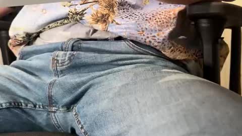 Snapshot of cecina2023 chatting on 27, 10, 2025 Ceci online show from 27, 10, 2025