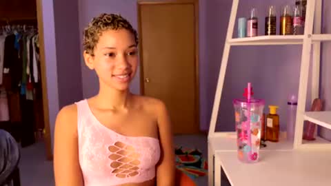 Snapshot of cedaya555 chatting on 10, 2, 2026 CEDAYA555 online show from 10, 2, 2026