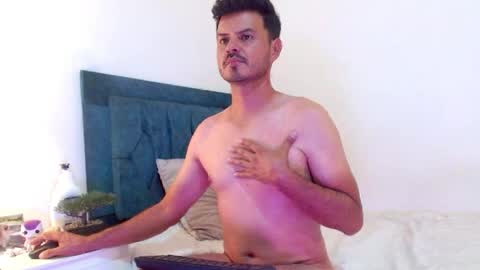 Cedrixx10 online show from 2, 4, 2026