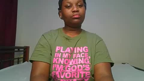 Snapshot of ceepretty25 chatting on 19, 5, 2026 ceepretty25 online show from 19, 5, 2026