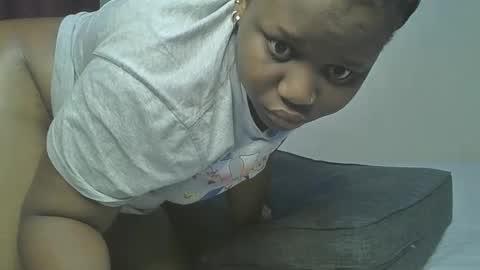 Snapshot of ceepretty25 chatting on 31, 5, 2026 ceepretty25 online show from 31, 5, 2026