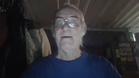 Snapshot of cef539 chatting on 2, 11, 2025 Chuck online show from 2, 11, 2025