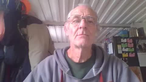 Snapshot of cef539 chatting on 9, 11, 2025 Chuck online show from 9, 11, 2025