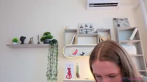 Snapshot of cel1ne_secret chatting on 16, 7, 2026 Josie Manesi online show from 16, 7, 2026