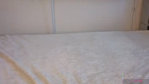 Snapshot of cel1ne_secret chatting on 17, 7, 2026 Josie Manesi online show from 17, 7, 2026