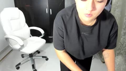 Snapshot of celesstebruce chatting on 21, 2, 2025 meli online show from 21, 2, 2025