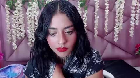 Snapshot of celeste_owen18 chatting on 5, 3, 2025 celeste owen18 online show from 5, 3, 2025