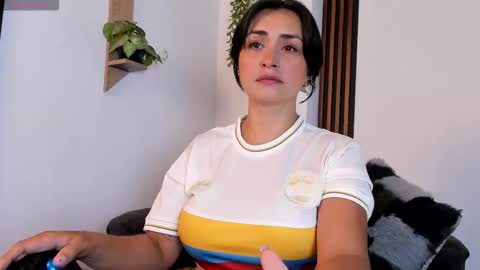     online show from 9, 9, 2025