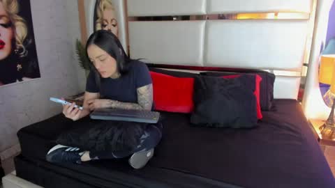 celeste_starsss online show from 18, 5, 2026