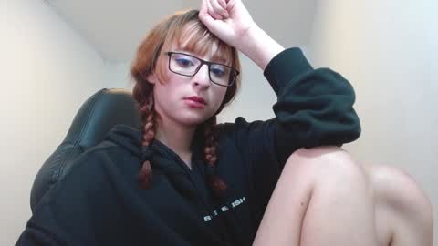 celesteayase online show from 28, 1, 2025