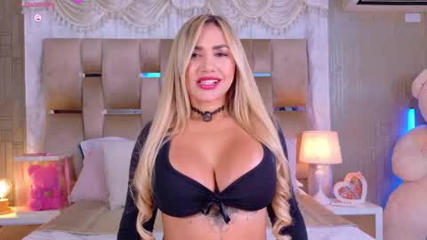 Snapshot of celestemiilani chatting on 8, 5, 2026 online show from 8, 5, 2026