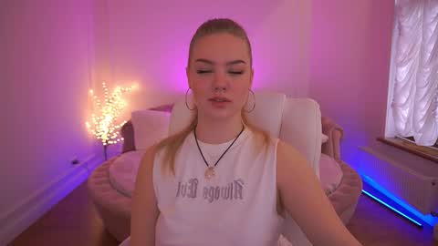 celestenoirr online show from 18, 12, 2025