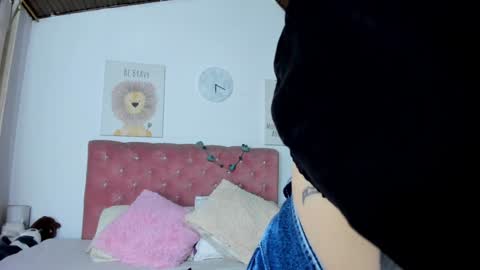 Snapshot of celesteredds chatting on 4, 2, 2025 Celeste online show from 4, 2, 2025