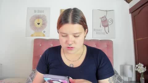 Snapshot of celesteredds chatting on 18, 10, 2025 Celeste online show from 18, 10, 2025